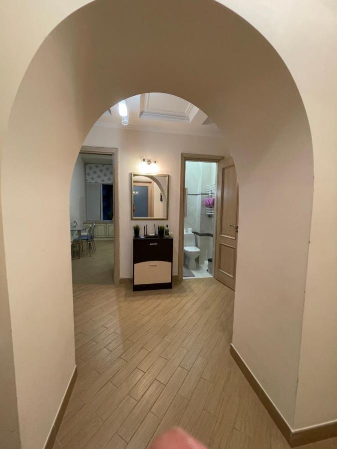 לבוב 3 Rooms Apartments In The City Centr מראה חיצוני תמונה