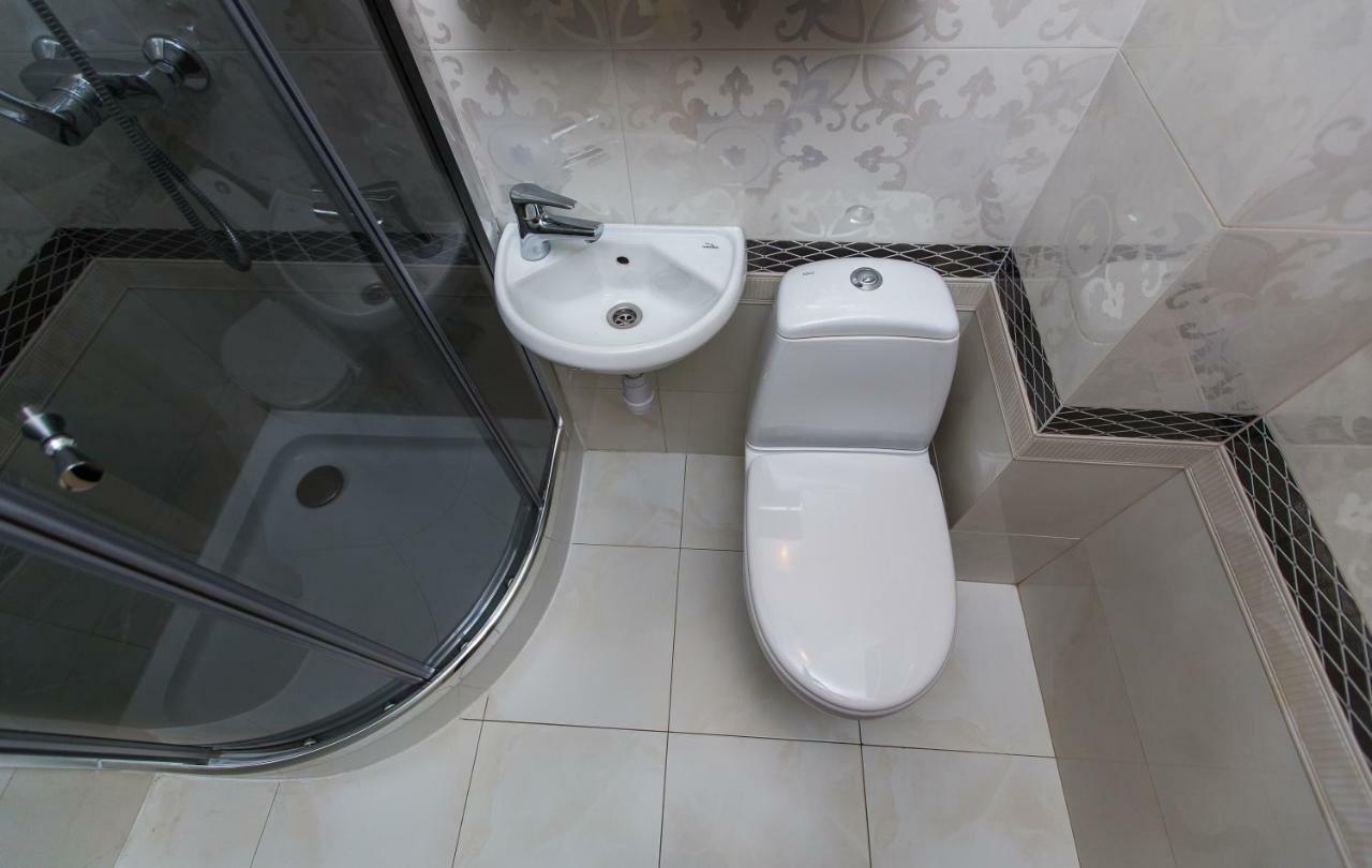 לבוב 3 Rooms Apartments In The City Centr מראה חיצוני תמונה